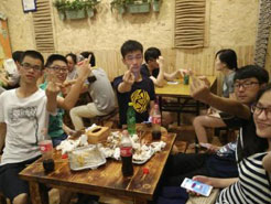 秦淮烧烤加盟,学烧烤技术,开烧烤店多少钱疯狂烤翅加盟